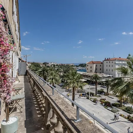 Lägenhet Finest 1 *